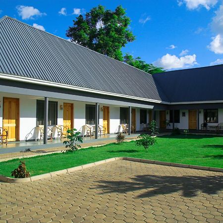 Hakuna Woga Inn Arusha Exterior foto